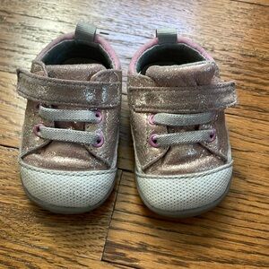 See Kai Run Stevie Walker Shimmer Pink Size 3 Sneaker Girls